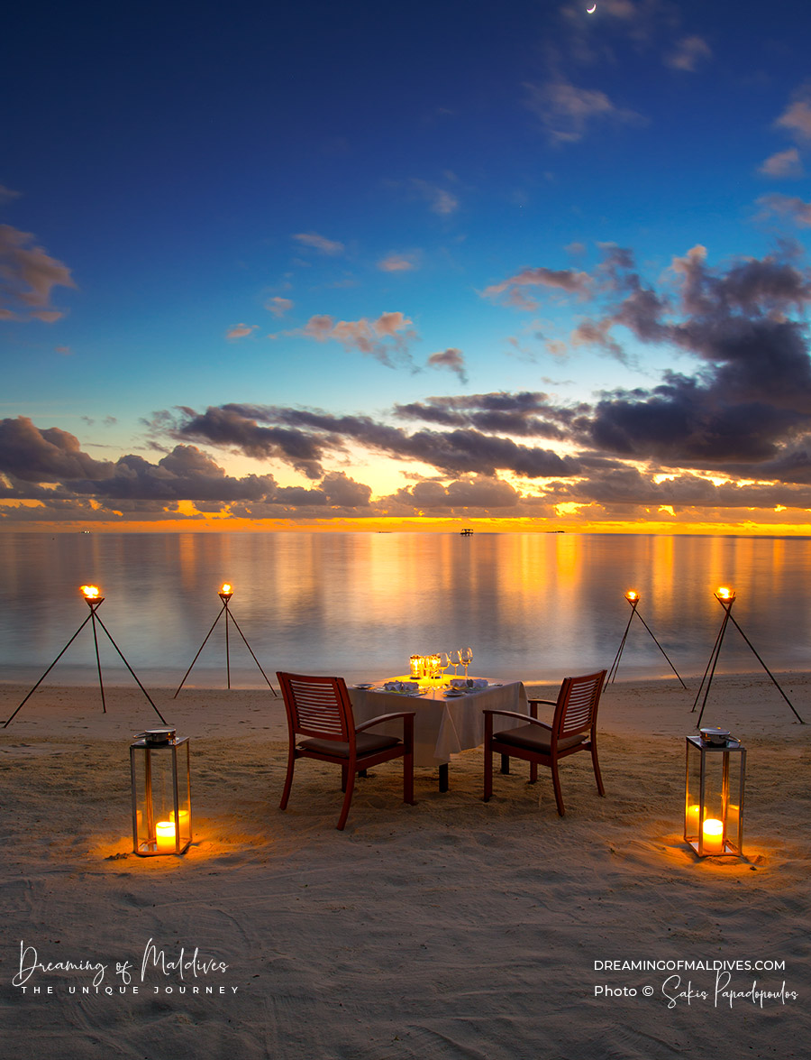 Nos Plus Belles Photos De Diners Romantiques Sur Des Plages Aux Maldives