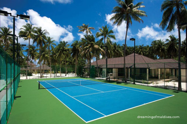 Where to Play Tennis in Maldives ? All the Resorts with a Tennis Court