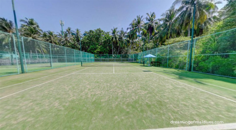 Where to Play Tennis in Maldives ? All the Resorts with a Tennis Court