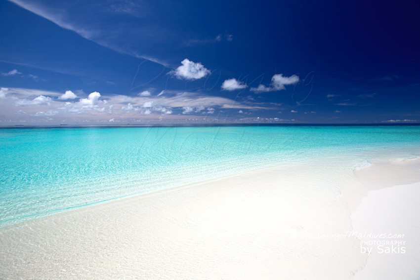 50 Photos of Paradise Beaches from the Maldives Islands